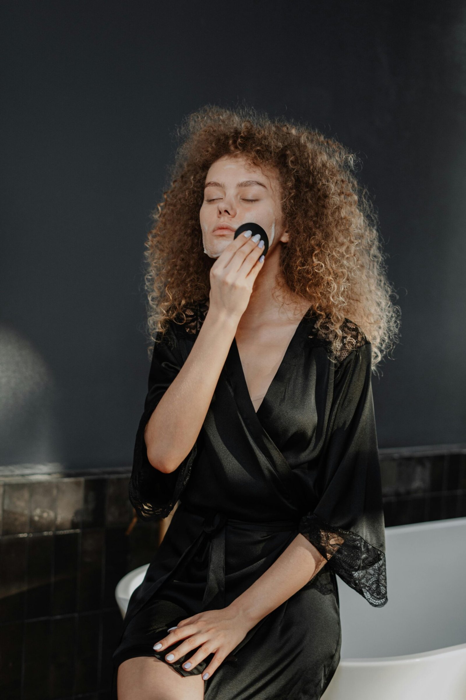 pexels cottonbro 4154197 scaled Luxury Beauty Devices