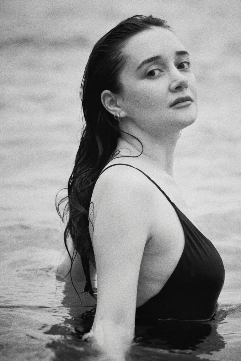 Does IPL Work On Hormonal Hair: 7 Amazing Ways To Achieve Long-Lasting Smoothness (Proven Guide) 9 pexels gokhanbaytekin 27256087 Luxury Beauty Devices